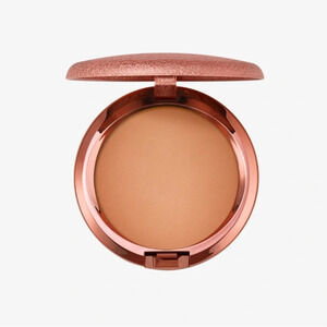 New in Box Mac Cosmetics Skinfinish Sunstruck Matte Bronzer Matte Medium Golden